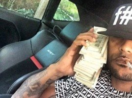 Booba lâche un pic contre Def Jam !