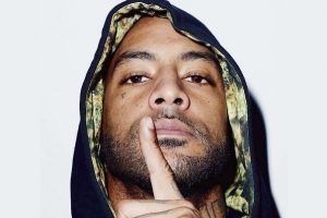 booba604-tt-width-604-height-403-bgcolor-000000