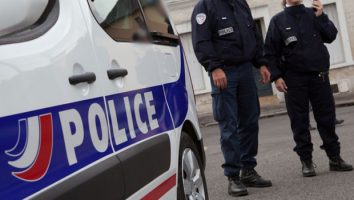Un homme égorge son voisin parce qu'il écoute du rap !