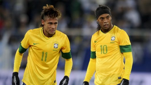 Ronaldinho tacle Neymar pour avoir signé au PSG !!