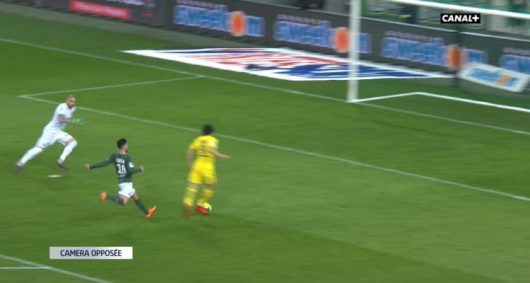 Cavani : son incroyable raté contre l’AS Saint-Etienne ! (Vidéo)