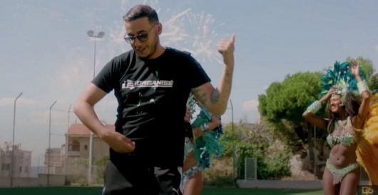 Soso Manes balance le tube de l'été avec le single Zumba Cafew