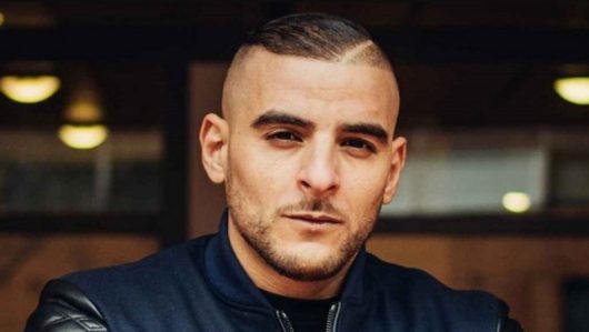 Sofiane s'agace contre Universal qui l'empêche de chanter ses propres titres