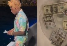 Kodak Black jette 100 000 $ dans la mer et bouche les WC avec des billets