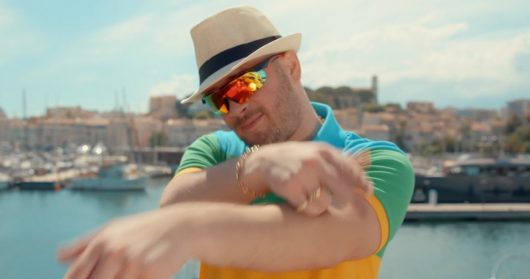 Jul se confesse sur son enfance sans espoir d'avenir :