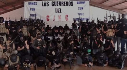 Le cartel de Jalisco au Mexique chasse et tue des policiers devant leurs familles