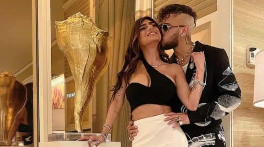 Mia Khalifa en couple avec un rappeur, ils s'affichent !