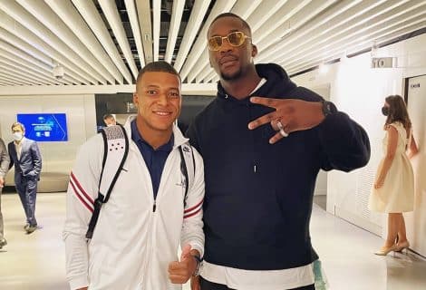 SDM a joué contre 2 joueurs des Bleus et les a battu